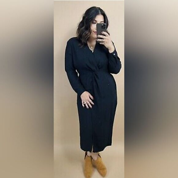 ENTRO,Black twist front slit hem shirt dress size medium, NWT - Picture 1 of 7